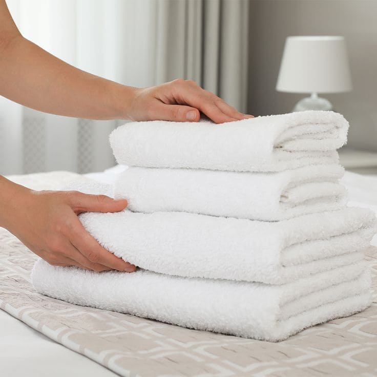 CORE Essential Towel